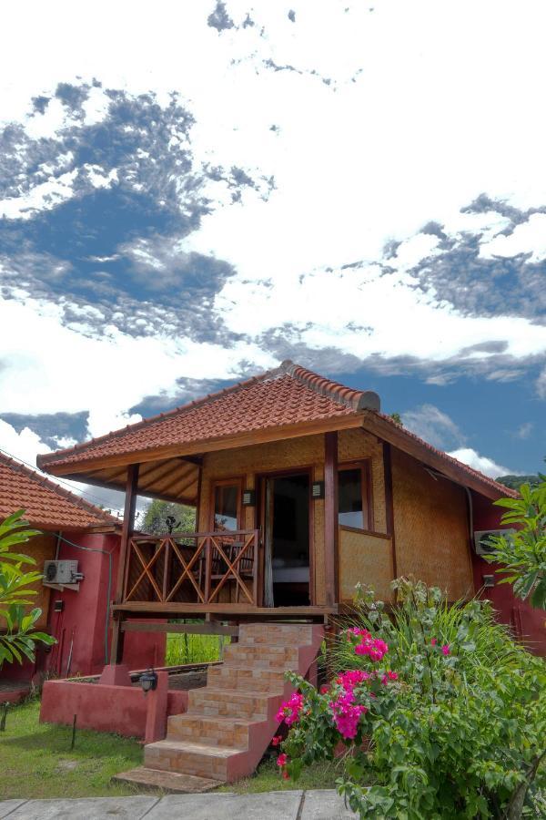 Yut'S Inn Flower Paradise Gili Gede Exterior foto